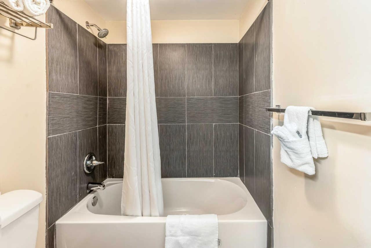 Econo Lodge Franklin Luaran gambar