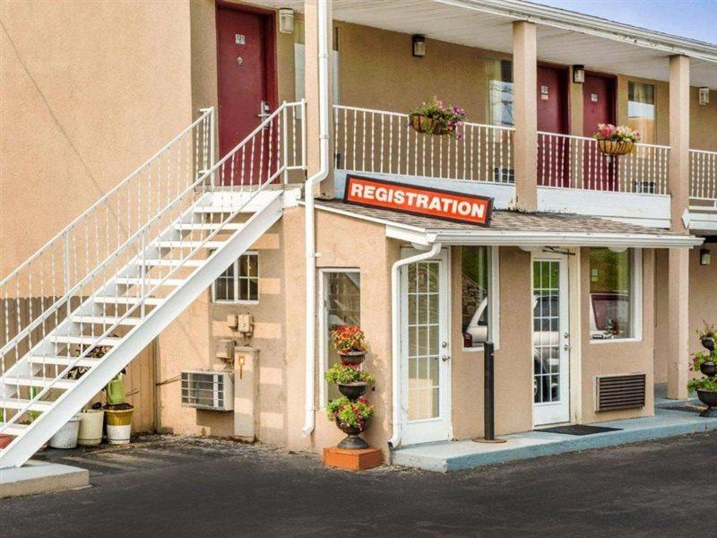 Econo Lodge Franklin Luaran gambar